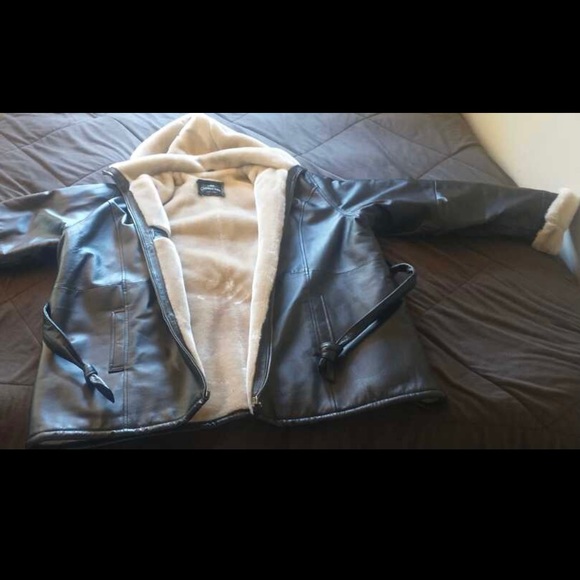 Leather Jacket - Picture 3 of 3